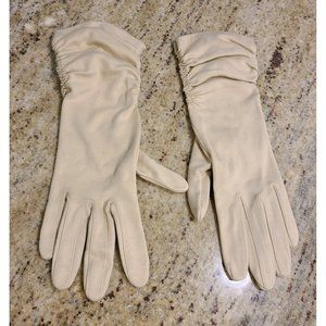 Vtg Double Woven Cotten Beige Rouched Edge 11.5" Formal Gloves. Size 7.5 Large
